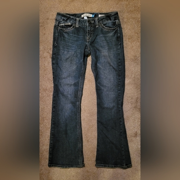 AEROPOSTALE, HAILEY SKINNY FLARE,SIZE 1/2 JEANS. ☆3 FOR $30☆ - Picture 1 of 4